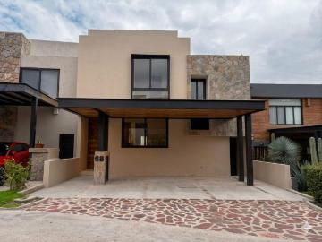 Casa en renta Altozano El Nuevo Querétaro, Municipio De Querétaro