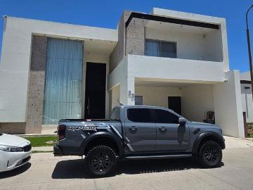 Casa en renta amueblada y equipada en Punta de Lago ✨