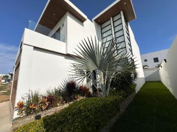 Casa en renta amueblada en Altabrisa Residencial, Mazatl?n