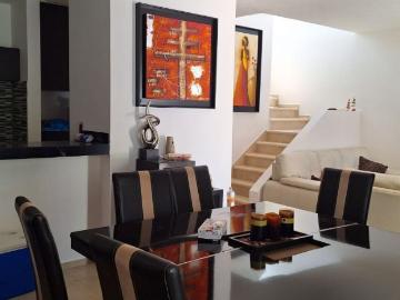 Casa en renta amueblada en gran Santa fe