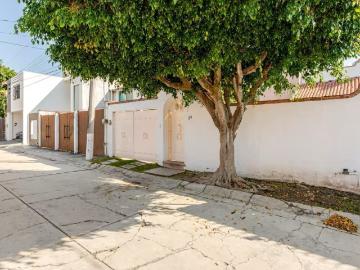 casa en renta amueblada en las fincas jiutepec, morelos