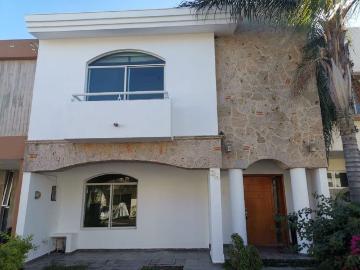 Casa en renta Arcos De Guadalupe, Zapopan, Jalisco