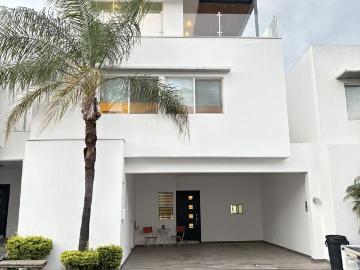 Casa en renta Bosques De Valle Alto, Monterrey