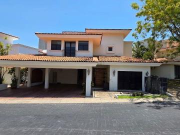 Casa en renta Calle Condominio Las Garzas 7 19, Santa Isabel, Zapopan, Jalisco, 45110, Mex
