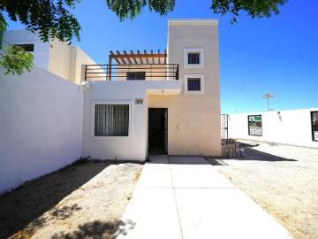 Casa en renta Calle De La Montura, Municipio De La Paz, Baja California Sur, 23084, México
