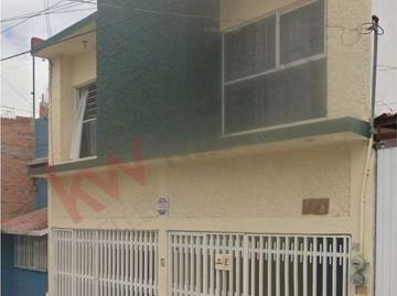 Casa en renta Calle Fray José De Gauna, Ricardo B Anaya Primera Sección, San Luis Potosí, 78390, Mex