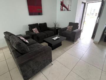 Casa en renta Calle Lago Belch, Los Lagos, San Luis Potosí, 78397, Mex