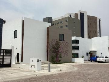 Casa en renta Calle Lago Mayrán, Cañadas Del Lago, Corregidora, Querétaro, 76923, Mex