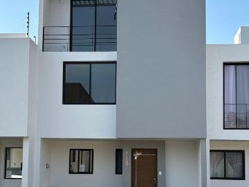 Casa en renta Calle Loma De Los Cedros 54, Lomas De San Agustín, Tlajomulco De Zúñiga, Jalisco, 45650, Mex