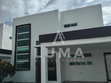 Casa en renta Calle Santa Sofía, Canterías, Fénix, Ciudad Del Carmen Centro, Carmen, Campeche, 24157, Mex