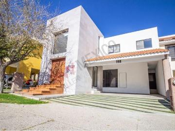 Casa en renta Calle Villa De Altamira 142, Antigua, San Luis Potosí, 78214, Mex