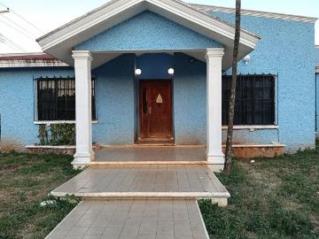 Casa en renta Calle 26, Los Pinos, Mérida, Yucatán, 97138, Mex