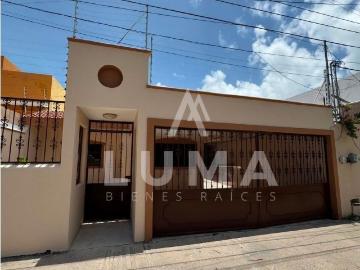 Casa en renta Calle 35 d 20 24, Malibrán, Ciudad Del Carmen Centro, Carmen, Campeche, 24197, Mex