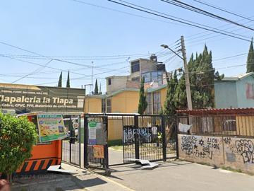 Casa en renta Cerrada 11, Fraccionamiento Villas De Chalco, Chalco De Díaz Covarrubias, Chalco, Estado De México, 56625, México