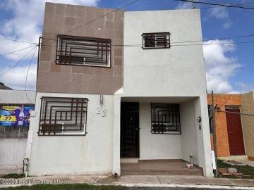 Casa en renta Cerrito Colorado, Santiago De Querétaro, Querétaro, México