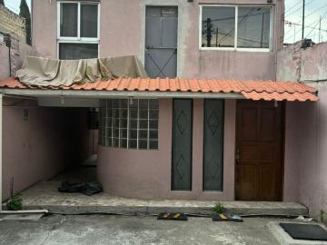 Casa en renta Cerrito No. 61, Santiago Ahuizotla, Ciudad De México, Cdmx, México