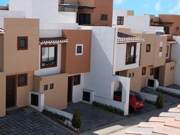 Casa en renta Club De Golf Los Encinos, Lerma