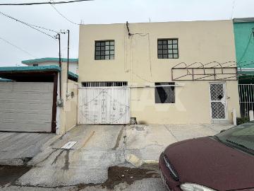 CASA EN RENTA COL. AZTLAN
