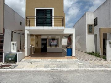 CASA EN RENTA COL. LOMA BONITA