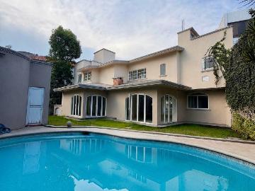 Casa en Renta — Colinas del Bosque, Tlalpan