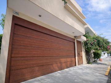 Casa en renta con ubicación privilegiada en la Deportiva, Villahermosa Tabasco