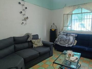 CASA EN RENTA CON USO DE SUELO MIXTO – MAGDALENA DE LAS SALINAS