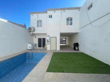 CASA EN RENTA CON ALBERCA A LARGO PLAZO