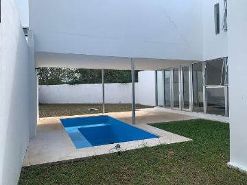 Casa en Renta con alberca 4 Recámaras en Xcanatún, Mérida