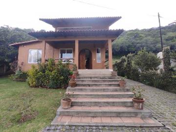 CASA EN RENTA CON JARDÍN EN SAN GASPAR