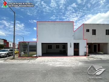 CASA en RENTA de 3 Rec con Jard?n en Col. Privada / Zona San Nicol?s
