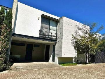 Casa en renta dentro de Coto en Ciudad Granja, Zapopan