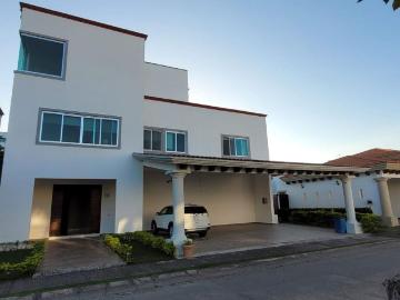 Casa en renta El Country, Villahermosa, Tabasco