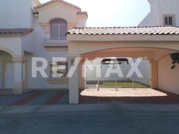 CASA EN RENTA EN MONTECARLO