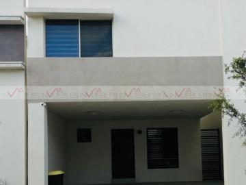 Casa en renta en Montenova, García, Nuevo León