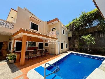 casa en renta en olas altas