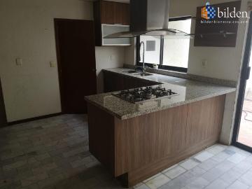 Casa en Renta en Av. Pablo Neruda Guadalajara