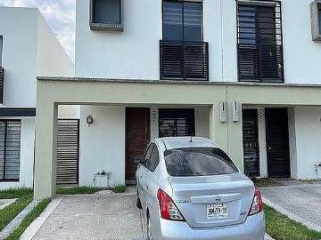 Casa en renta en Adamar en Tlajomulco de Zúñiga