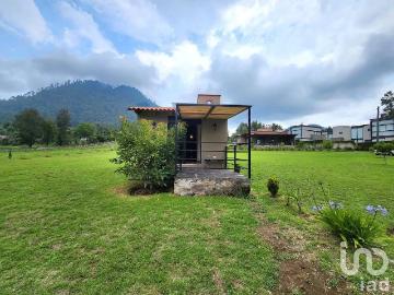 Casa en Renta en Cerro Gordo, Valle de Bravo, Estado de México