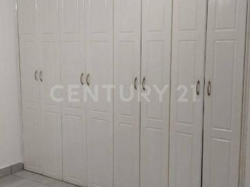 CASA EN RENTA EN COL. PUERTA DE HIERRO EN MONTERREY