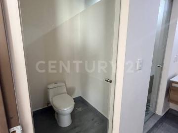 CASA EN RENTA EN COL. RESERVA VALLE EN APODACA NUEVO LEON