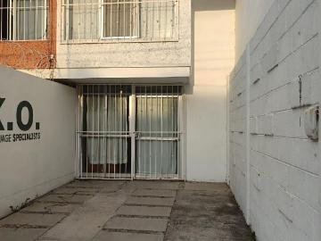 CASA EN RENTA EN COL. SAN ISIDRO LEON GTO CERCA DEL BLV. MARIANO ESCOBEDO Y CENTRO MAX