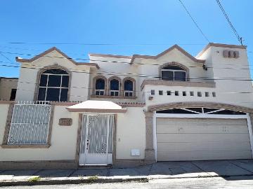Casa en RENTA en Colonia Latinoamericana