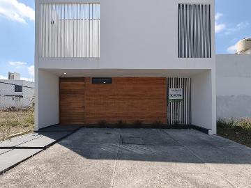 Casa en Renta en Colima,Residencial Albaterra