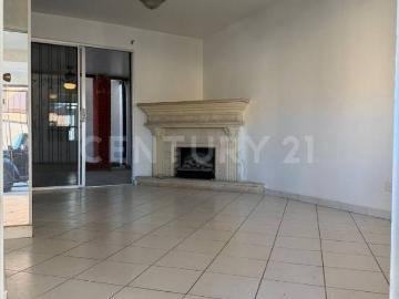 CASA EN RENTA EN COLINAS DEL REY EN TIJUANA B,C