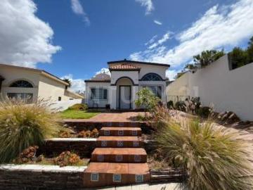 CASA EN RENTA EN COLINAS DEL SAUZAL, ENSENADA B.C