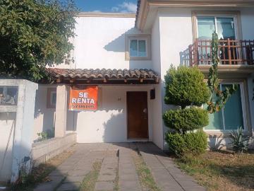 Casa en renta en comunidad cerrada en Cuautlancingo, Puebla
