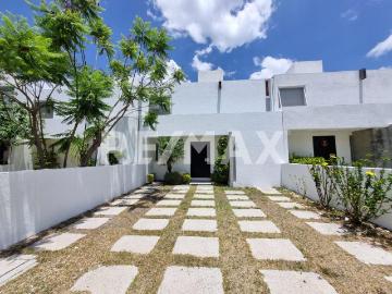 CASA EN RENTA EN CONDOMINIO HACIENDA GRANDE, JURIQUILLA