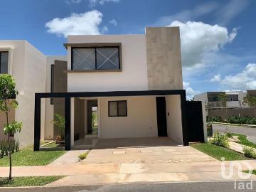 Casa en Renta en Conkal, Conkal, Yucatán
