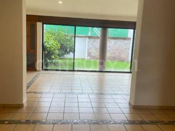 Casa en Renta en Coto Exclusivo