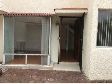 CASA EN RENTA EN COYOACÁN